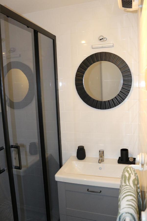 Studio Apartman Tajci Apartment Слуни Екстериор снимка