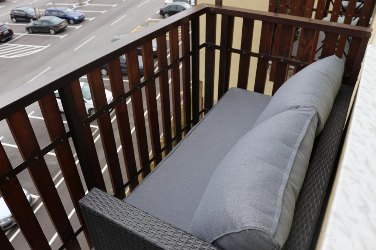 Studio Apartman Tajci Apartment Слуни Екстериор снимка