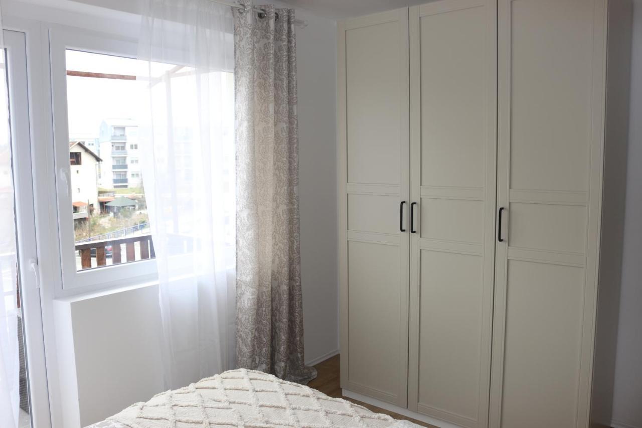 Studio Apartman Tajci Apartment Слуни Екстериор снимка