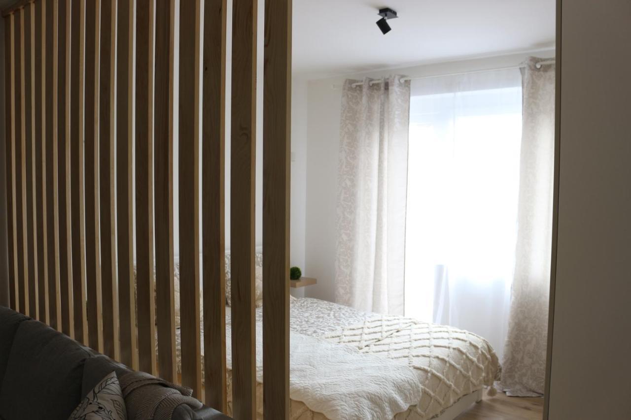 Studio Apartman Tajci Apartment Слуни Екстериор снимка