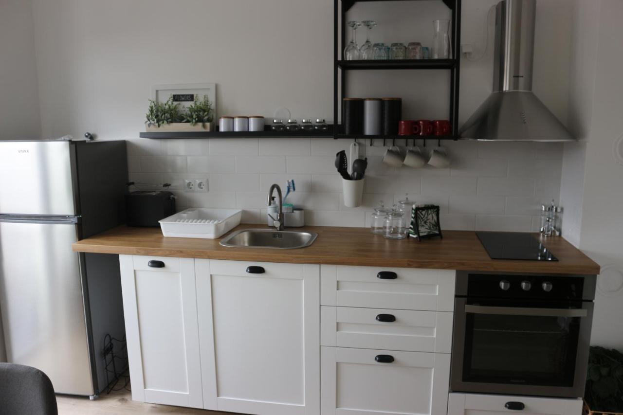 Studio Apartman Tajci Apartment Слуни Екстериор снимка