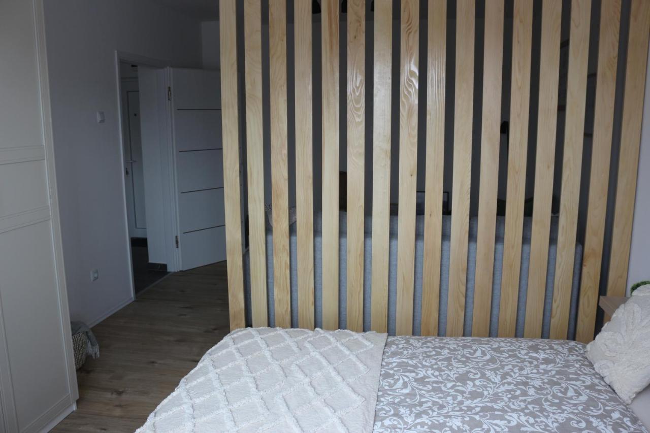 Studio Apartman Tajci Apartment Слуни Екстериор снимка