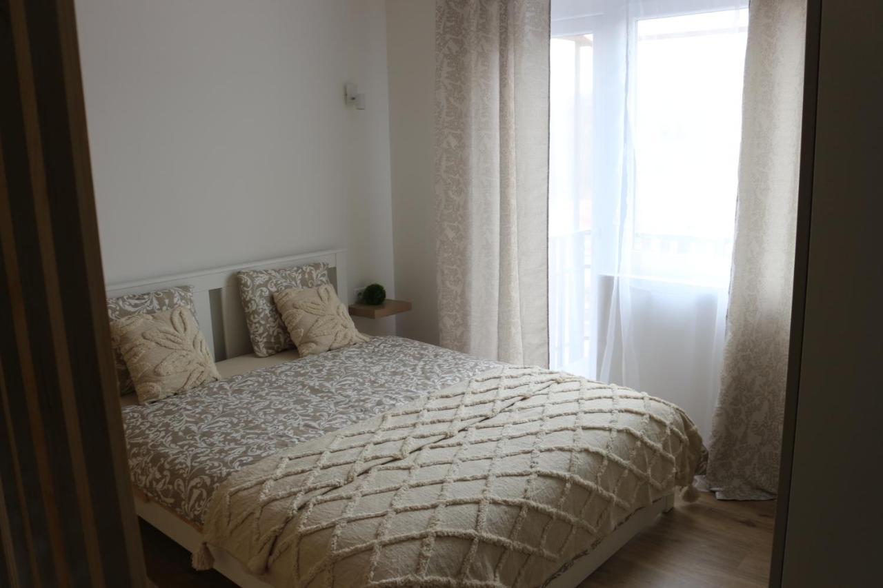 Studio Apartman Tajci Apartment Слуни Екстериор снимка